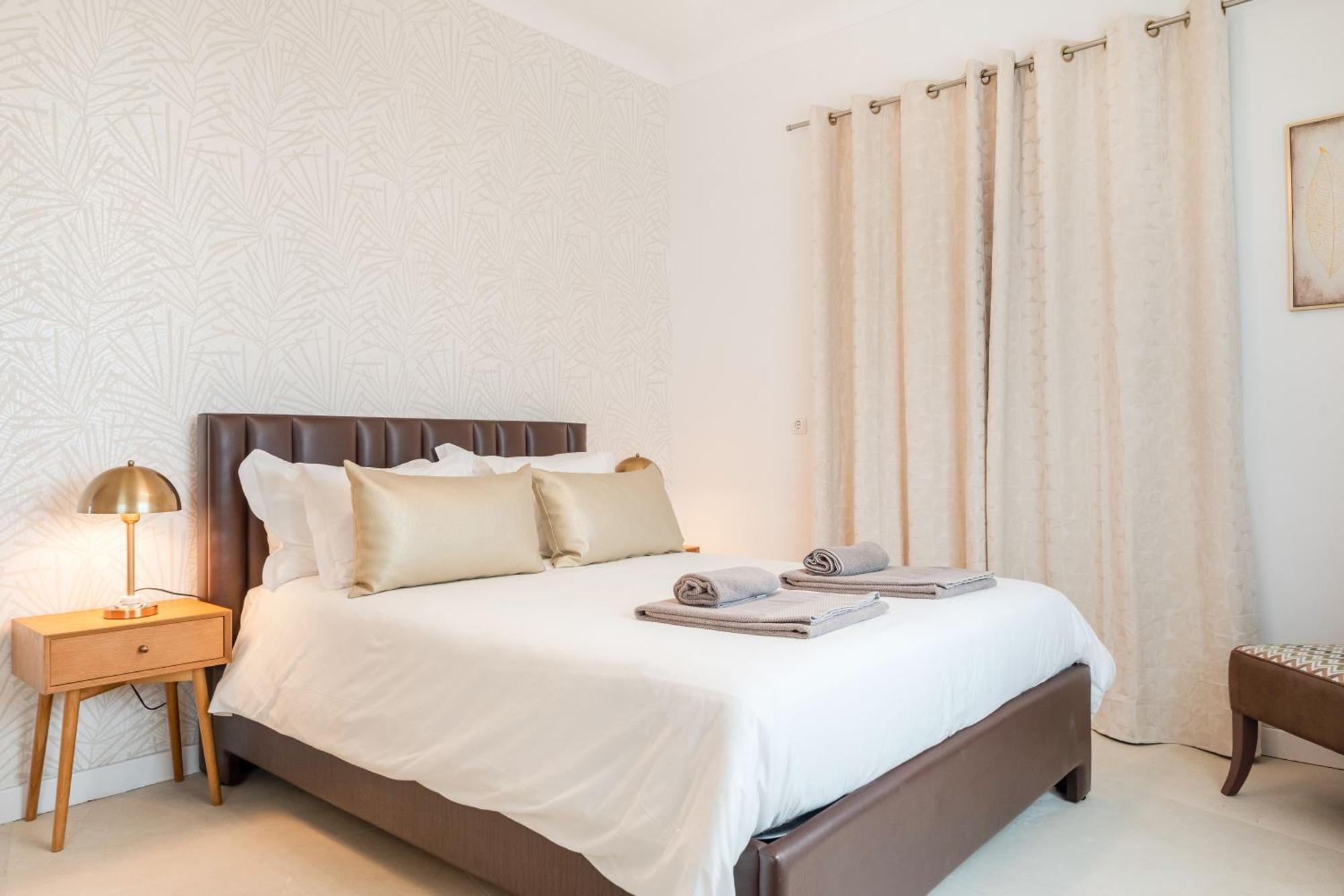 Family Apartment *